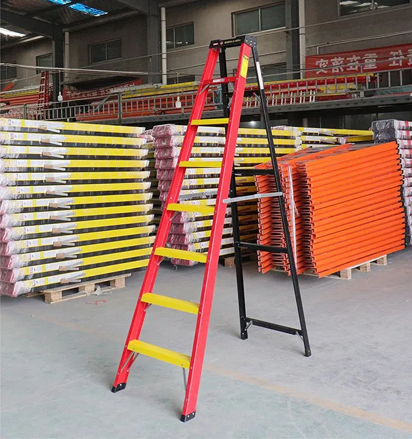 Type II, 225lbs FGG207 Fiberglass Ladders with Fiberglass Treads